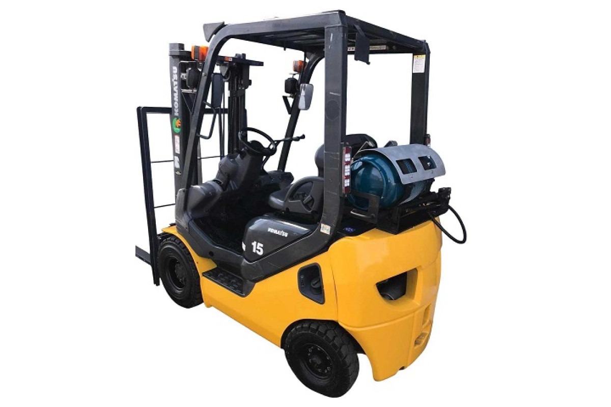 Komatsu AX20 FG15/18(H)(S)-17; BX20 FD20/25/30-14; FG20/25/30(H)(S)-14 Diesel/LPG Forklift Truck Operate and Maintenance manual (OM073) Komatsu AX20 FG15/18(H)(S)-17; BX20 FD20/25/30-14; FG20/25/30(H)(S)-14 Diesel/LPG Forklift Truck Operate and Maintenance manual (OM073)