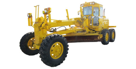 GD605A-1 (SN from 50002) and GD655A-1 (SN from 60001) Motor Graders (Japan) Operate and Maintenance manual (SEAM23DA03)