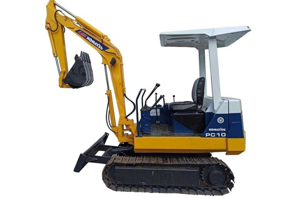 Komatsu PC10-6 (SN from 21446) Crawler Excavators (Japan) Operate and Maintenance manual (SEAM020MB600) Komatsu PC10-6 (SN from 21446) Crawler Excavators (Japan) Operate and Maintenance manual (SEAM020MB600)