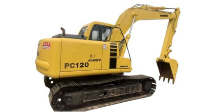 PC100-6 (SN: 41401-45220), PC120-6 (SN: 50201-57498) Crawler Excavators (Japan) Operate and Maintenance manual (SEAD002205)