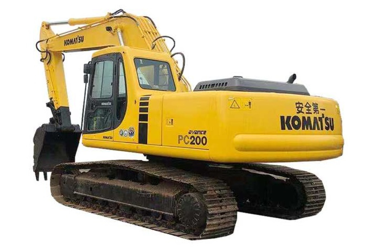 Komatsu PC200-6,PC200LC-6,PC210LC-6,PC220LC-6,PC250LC-6 (SN:A82001-83000) Crawler Excavators Operate & Maintenance manual (CEAD000101) Komatsu PC200-6,PC200LC-6,PC210LC-6,PC220LC-6,PC250LC-6 (SN:A82001-83000) Crawler Excavators Operate & Maintenance manual (CEAD000101)