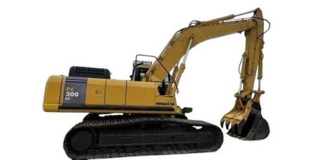 PC300HD-7L and PC300LC-7L (SN from A85001) Crawler Excavators (USA) Operate and Maintenance manual (CEAD008802)