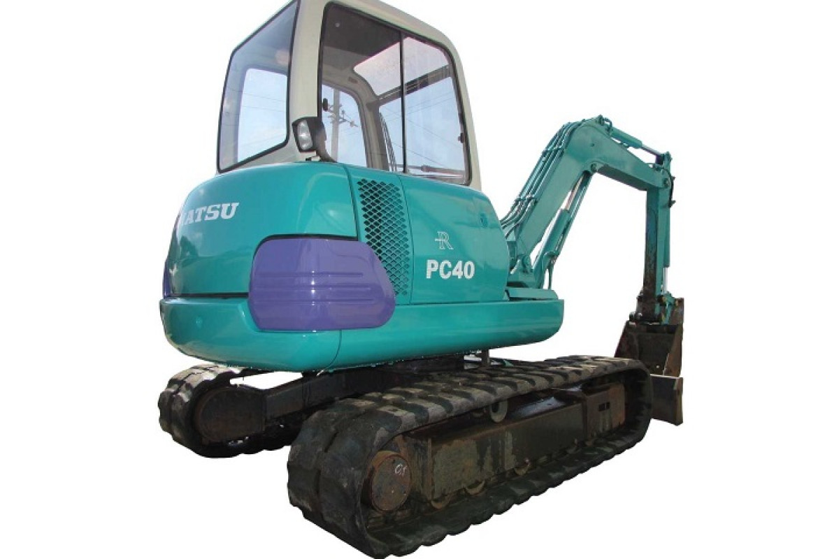 Komatsu PC40-7 (SN from 24995) Crawler Excavators (Japan) Operate and Maintenance manual (SEAM009502T) Komatsu PC40-7 (SN from 24995) Crawler Excavators (Japan) Operate and Maintenance manual (SEAM009502T)