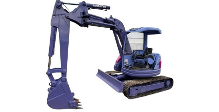 PC50UU-2 (SN: 08001-14992) Crawler Excavators (Japan) Operate and Maintenance manual (SEAD005500)