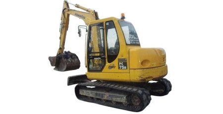 PC75R-2 (SN from 22E5210001) Crawler Excavators (Italy) Operate and Maintenance manual (WEAD003900)