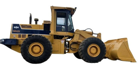 WA420-1-LC (SN from A25001) 4WD Wheeled Loaders (Japan) Operate and Maintenance manual (SEADU424KD10)